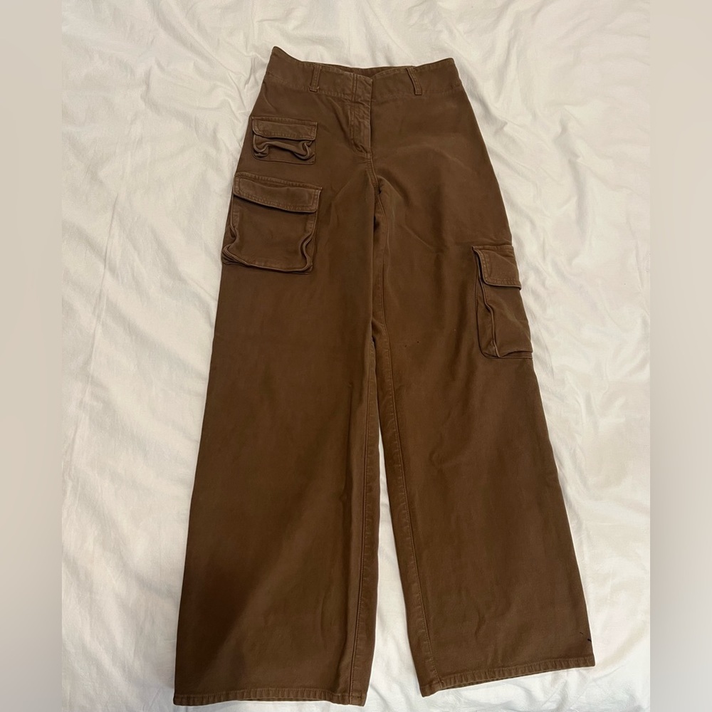 Aritzia Wilfred Free Picture Cargo Pants